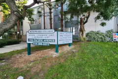 post-and-panel-monument-sign-g5-management-venice-ca.jpg