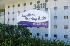 monument-sign-excellent-hearing-aids-ventura.jpg