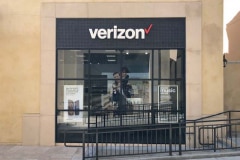 Verizon Channel Letter Sign