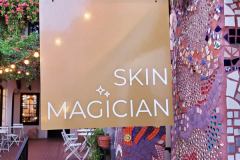 custom-graphic-blade-sign-skin-magician-ventura-ca.jpg