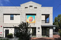 Moorpark Packing Company custom graphic sign on a building in Moorpark, California