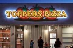 Toppers Pizza Illuminated Restaurant Sign in Ventura, CA