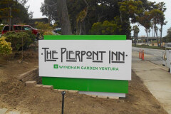 Pierpont Inn Monument Sign in Ventura