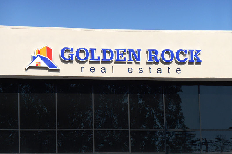 Golden Rock Real Estate Sign from Your Thousand Oaks Sign Company
