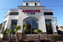 America’s Tire dimensional channel letter sign on storefront in Goleta, California