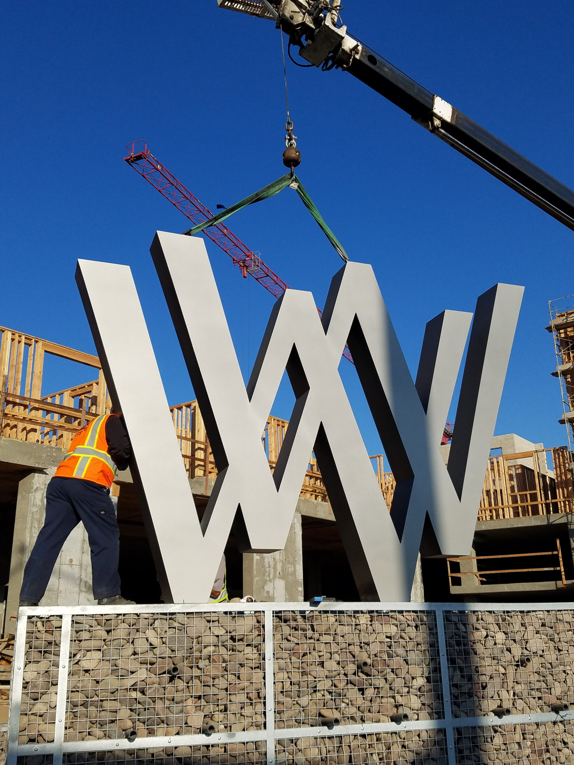 WW Landmark Sign in Oxnard, CA