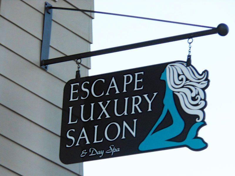 Escape Blade Sign